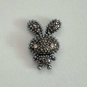 Crystal Bunny Brooch in Gunmetal Gray